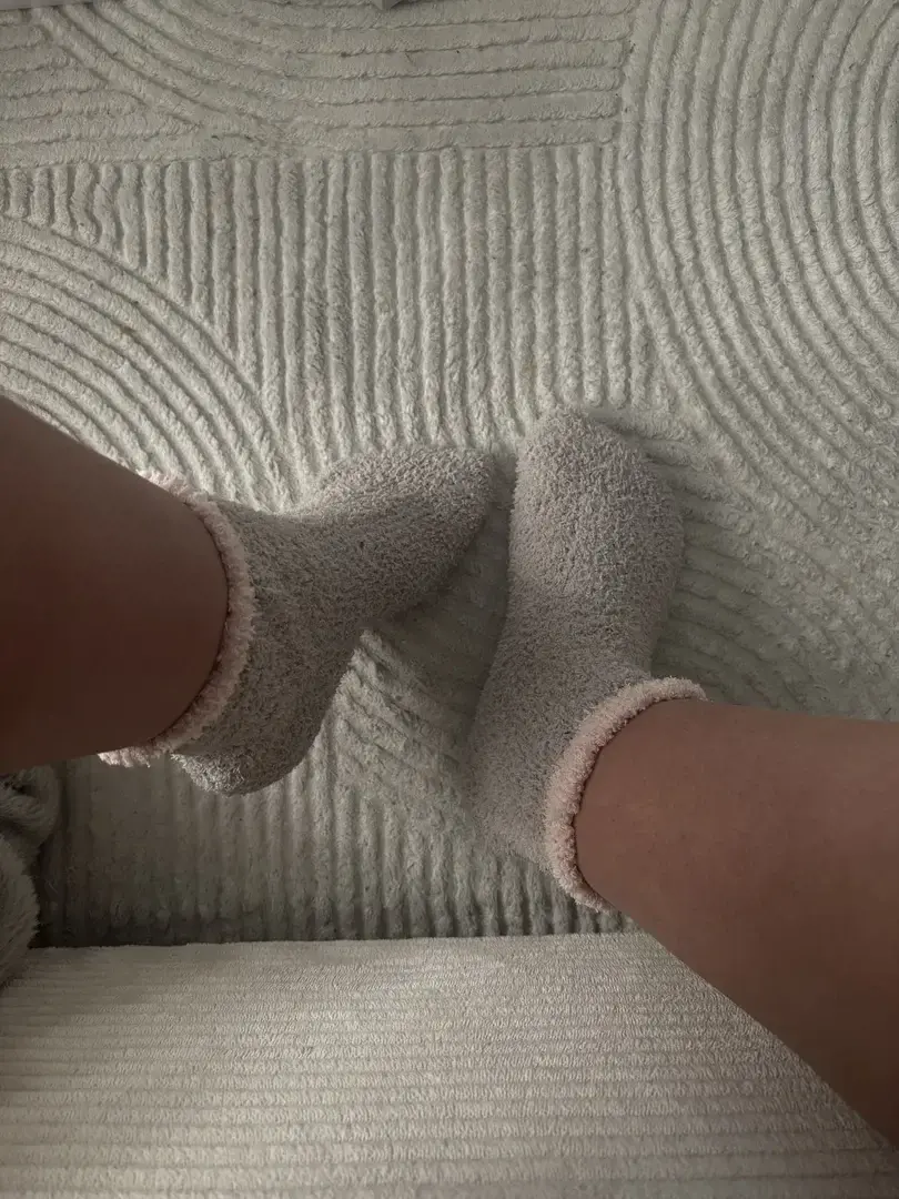 Leak & nude 1 — feetbylolo