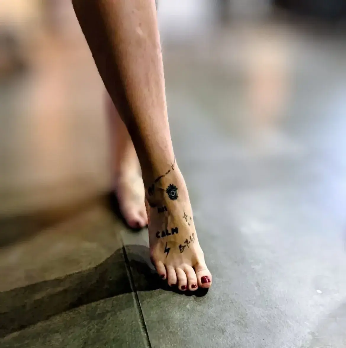 Leak & nude 3 — Vanina30