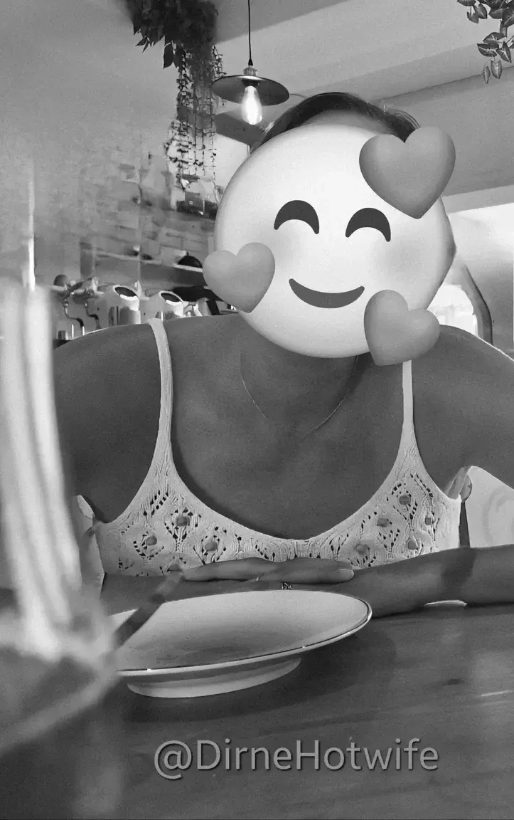 Photo de couverture de Dirnehotwife