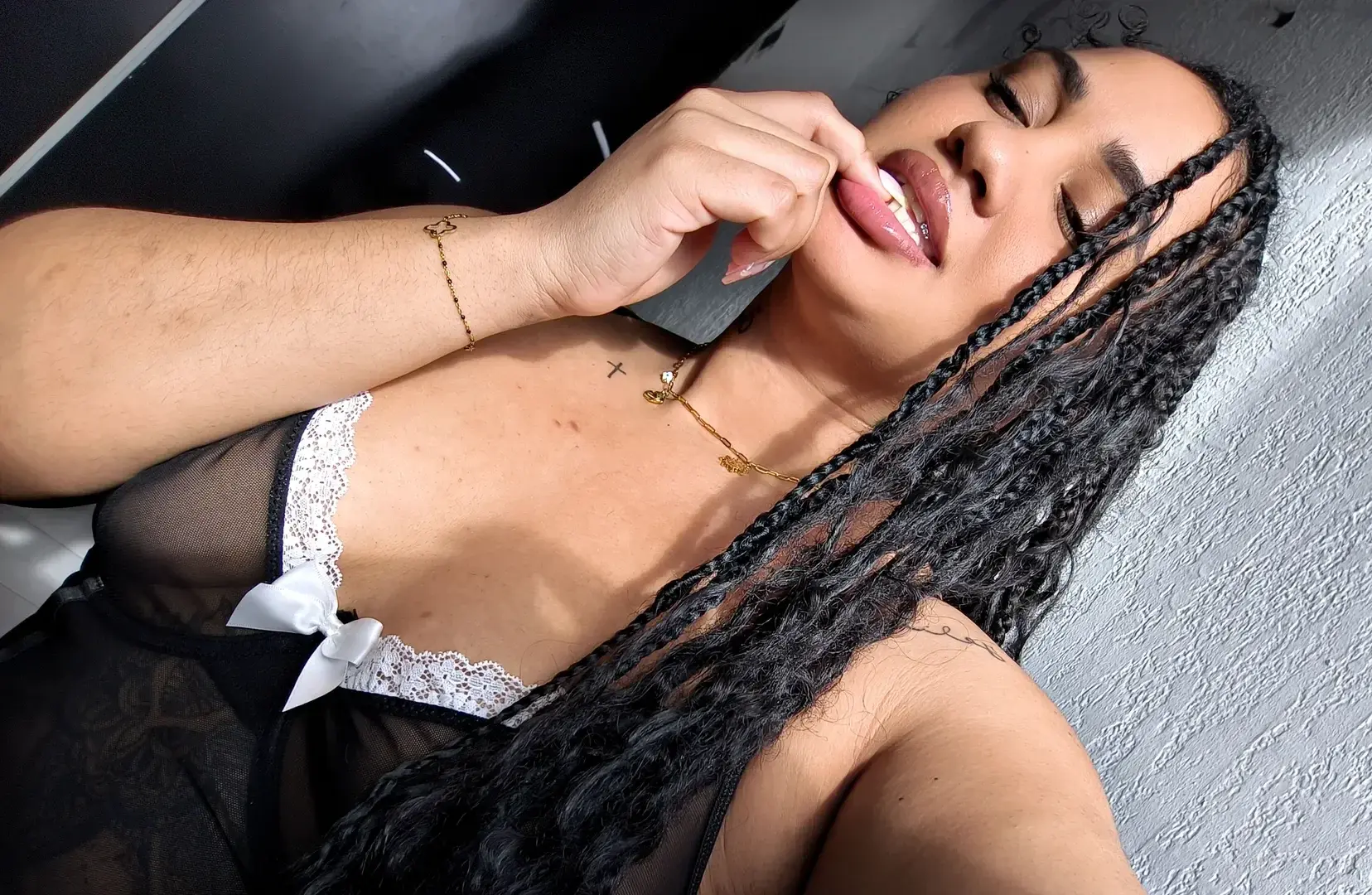 juliee_tymetisse - Photo exclusive MYM 2 | French Modèles