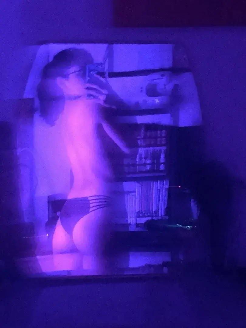 Leak & nude 6 — Salamandre