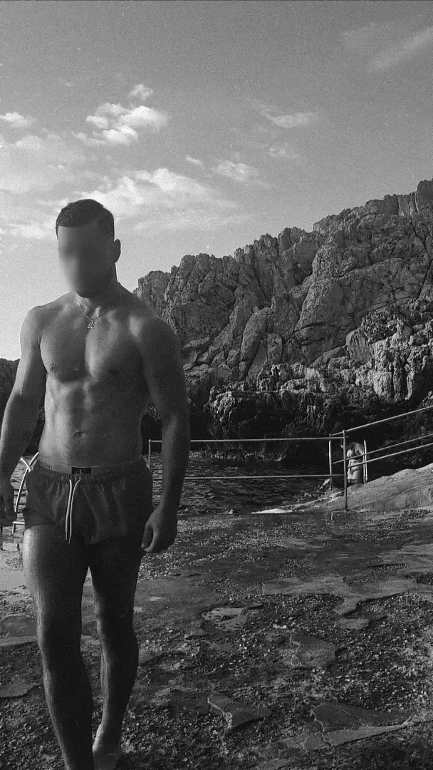 Leak & nude 1 — Alphaomen
