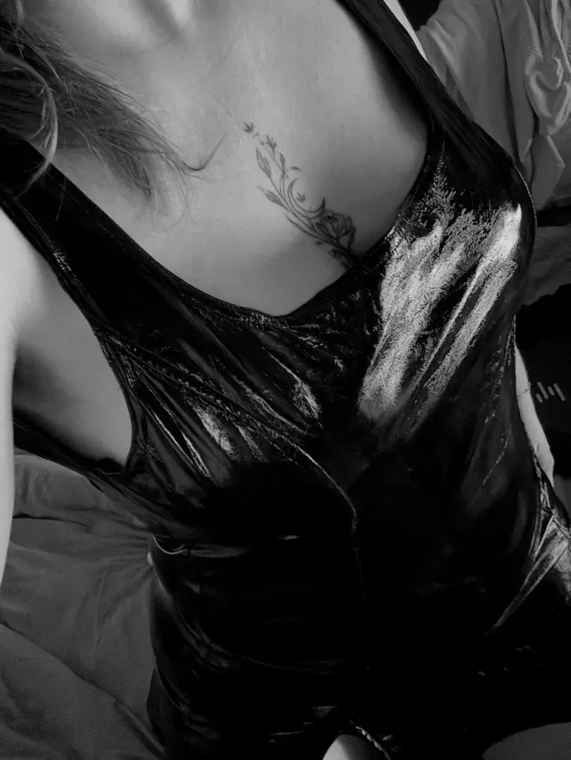 Leak & nude 2 — Etreinteprive