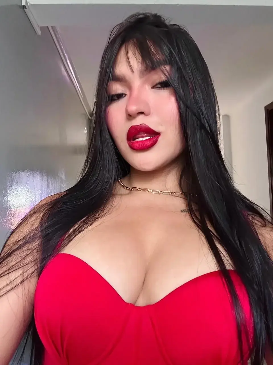 As-tu déjà débloqué mon contenu premium ?Have you unlocked my premium content yet?#sexy #latina #hot