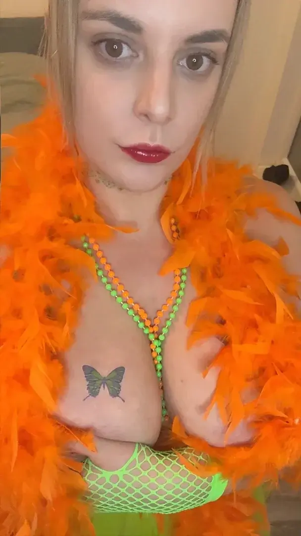 🦋