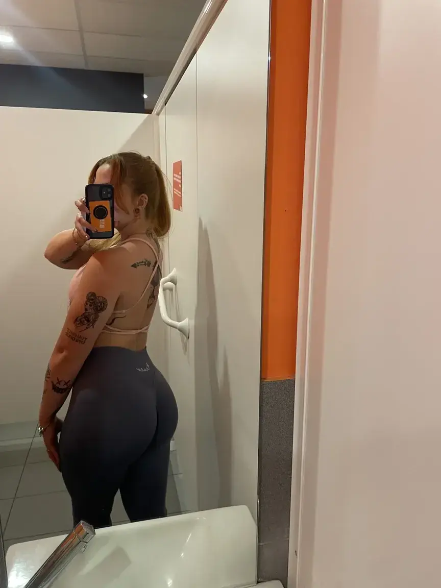 abo gratuit, aucun code 🥵 glisse-moi un dm, je réponds à tout le monde 😏🔥