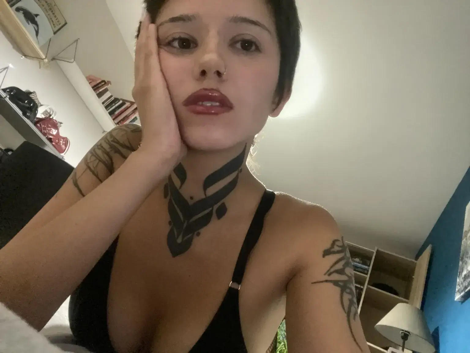 Leak & nude 1 — Ariamii