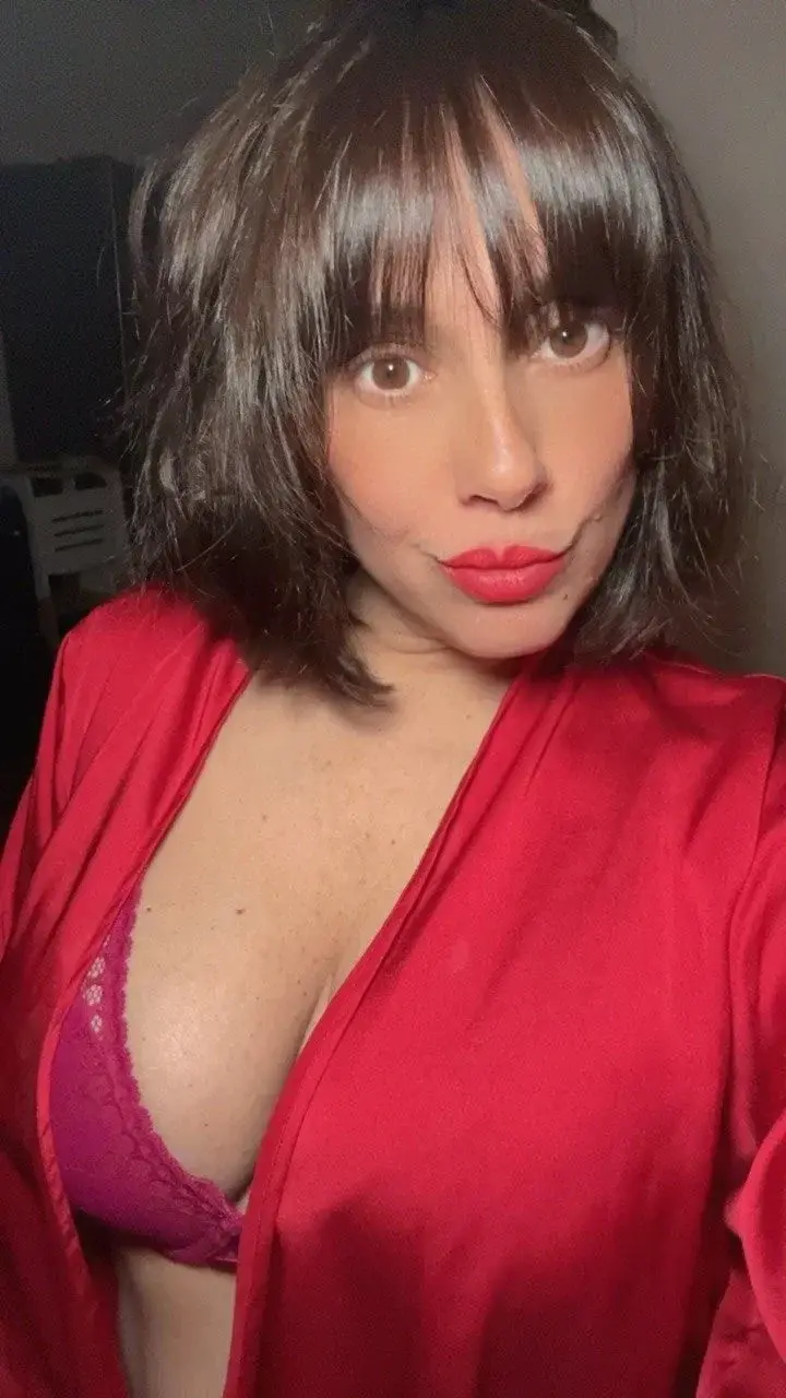 Petite tenue pour la Saint-Valentin malgré l'avoir passé seule... 💌🌹