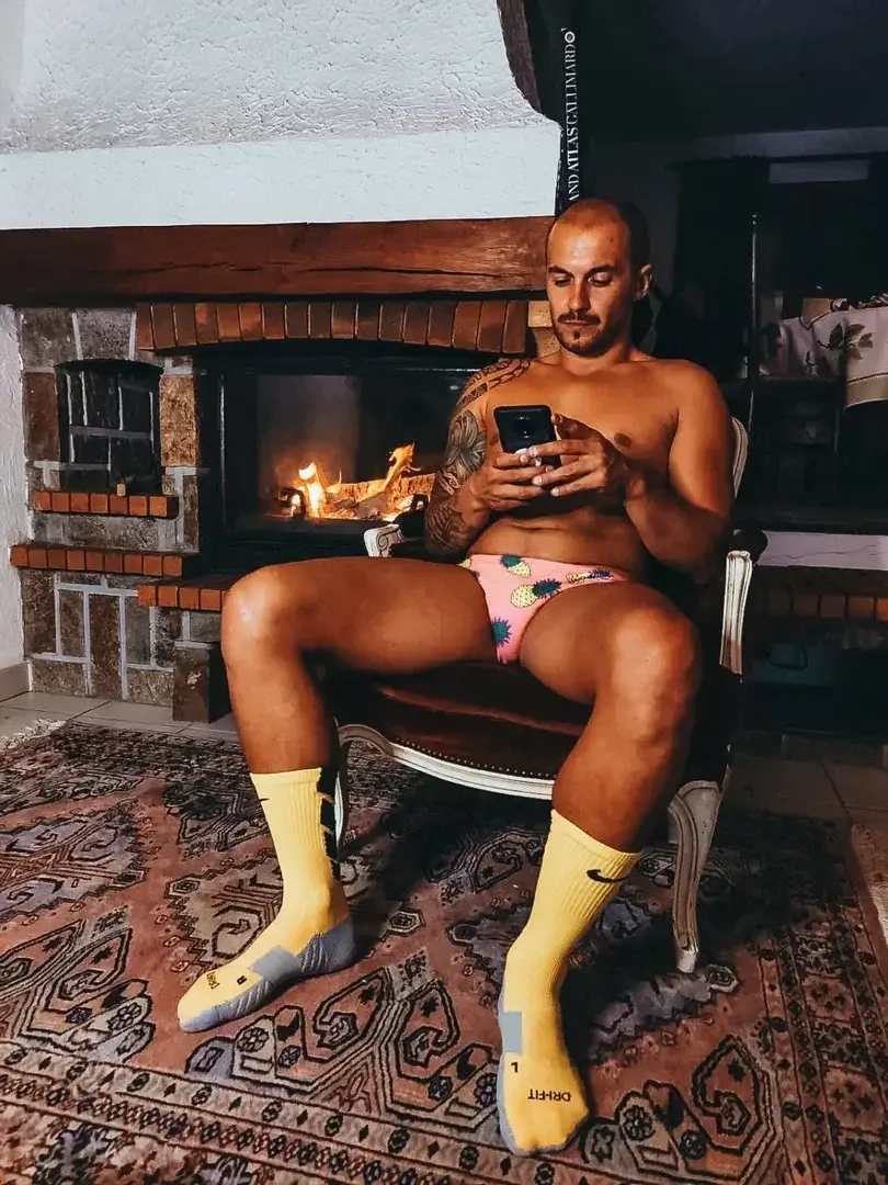 Bronson - Photo exclusive MYM 4 | French Modèles
