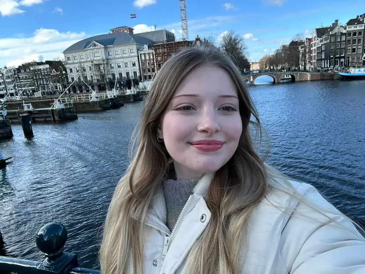 j'avais juste envie d'une journée légère et voilà 😊(mon abonnement est free … pas besoin de code ❤️)