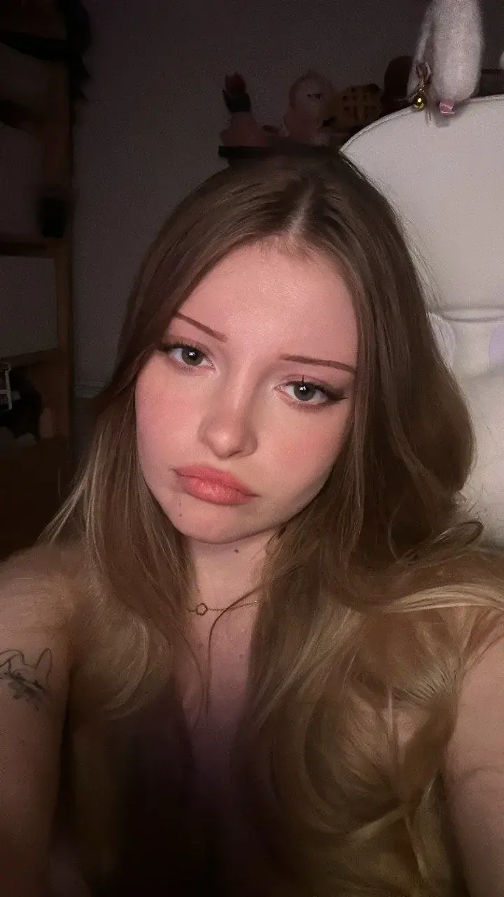 je suis partie de là avec le sourire et c'est tout ce qui compte 🤭(mon abonnement est free … pas besoin de code ❤️)