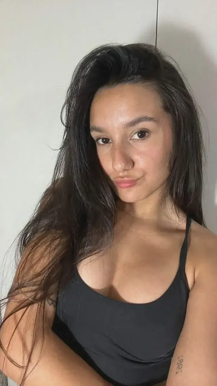 Leak & nude MYM — Leabby : « c'est quoi ton fantasme ? » (MYM)