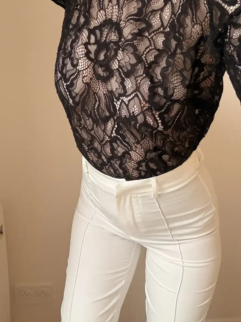 J’espère qu’on verra pas que j ai rien en dessous 🫣😚