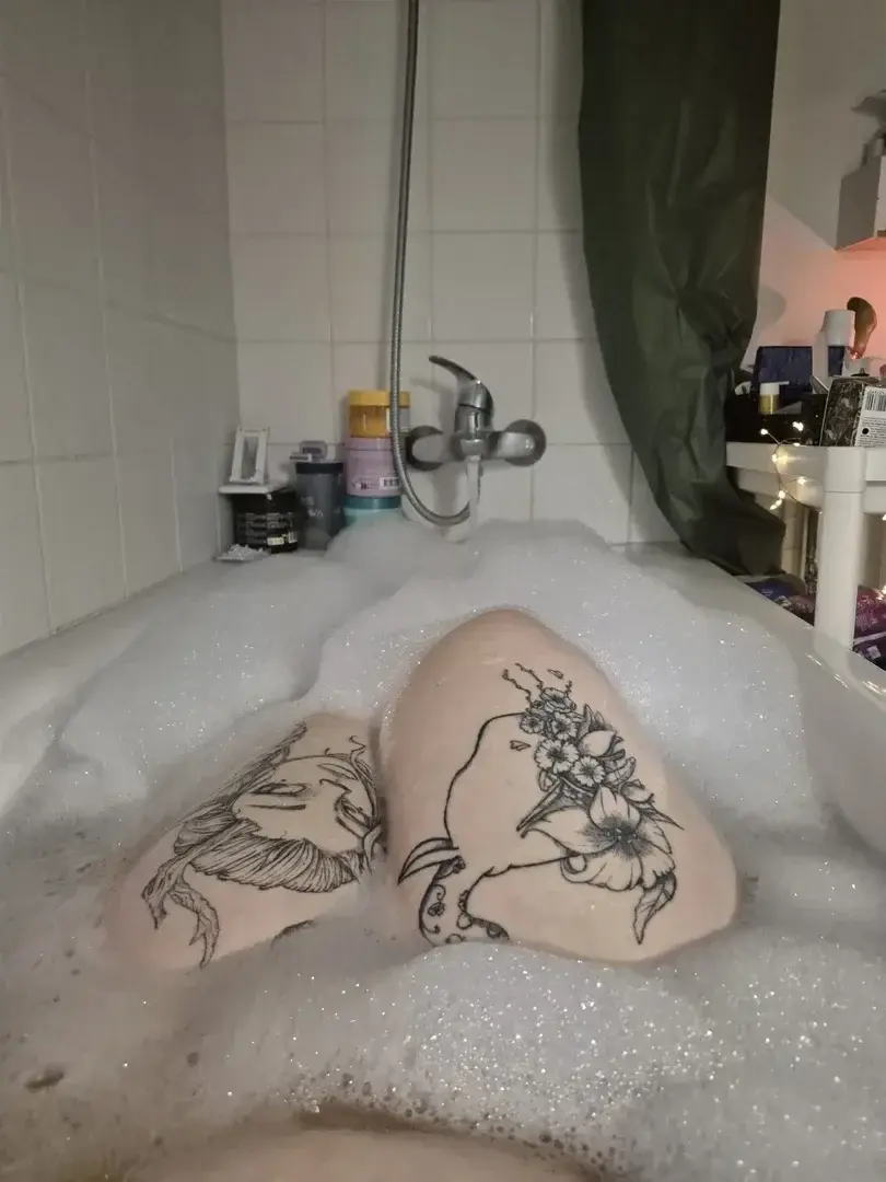 Leak & nude 2 — Luna_ass