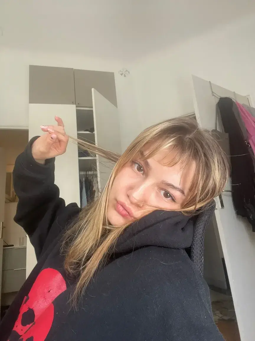 Leak & nude MYM — rubyxotic : « C’est mieux sans le sweat 😭🎁CODE ABONNEMENT : GIFTY🎁 » (MYM)