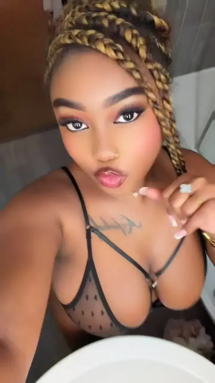 Leak & nude 1 — Gogothbit