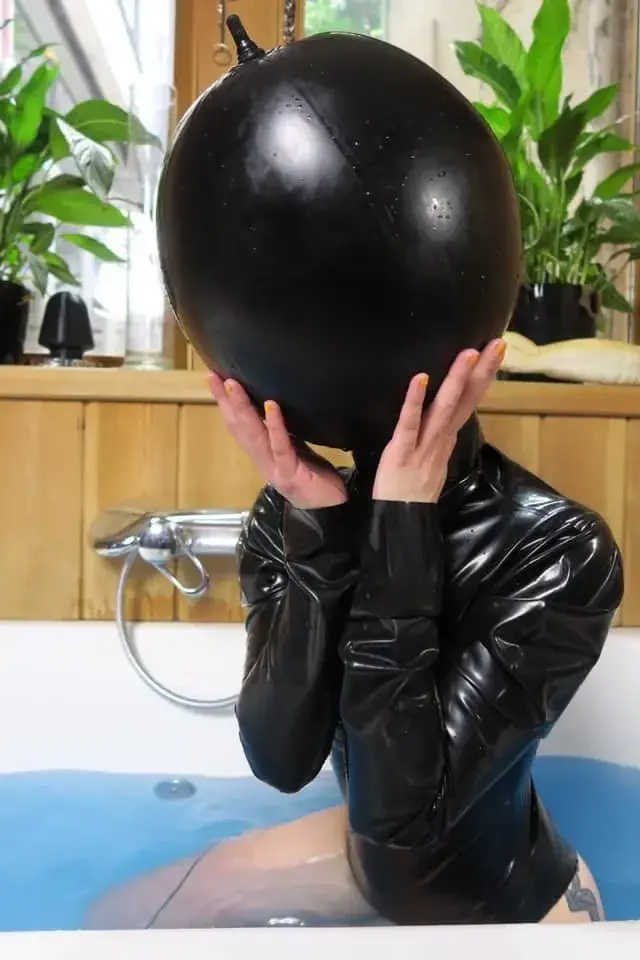 Leak & nude 1 — Brigittasuzanna