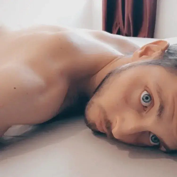 Leak & nude 1 — Lauken