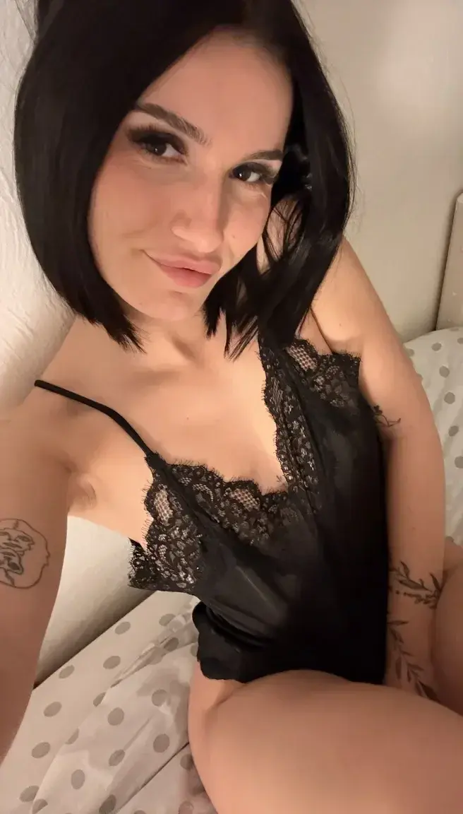 Très coquine aujourd’hui 😈