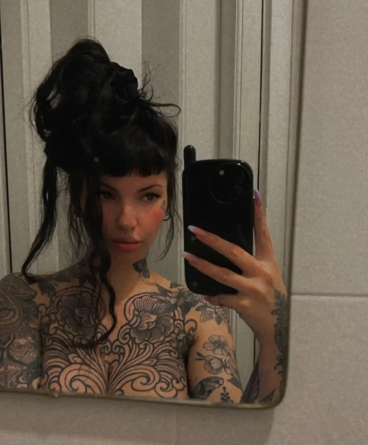 Leak & nude 2 — islasimon