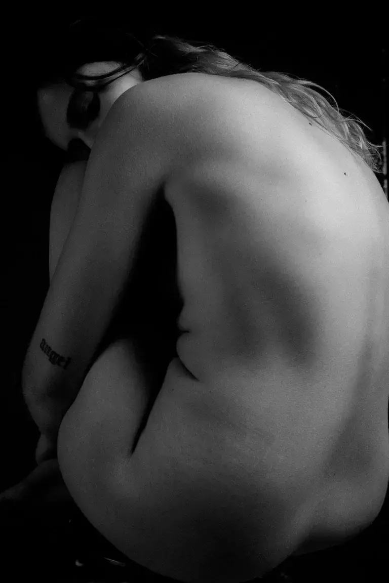 Leak & nude 4 — c0de1ne