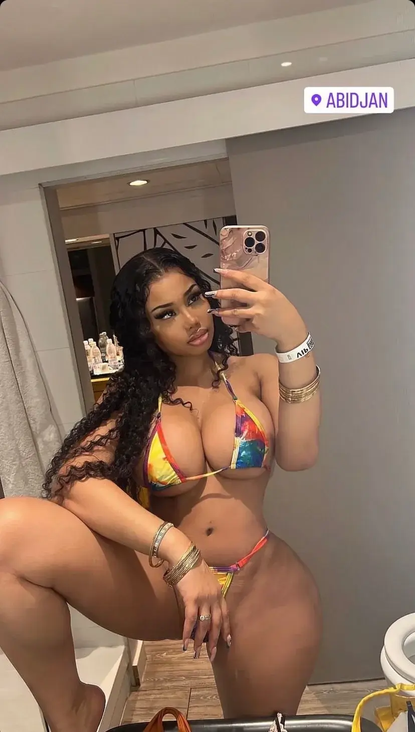 Tootatiis__0 - Photo exclusive MYM 4 | French Modèles