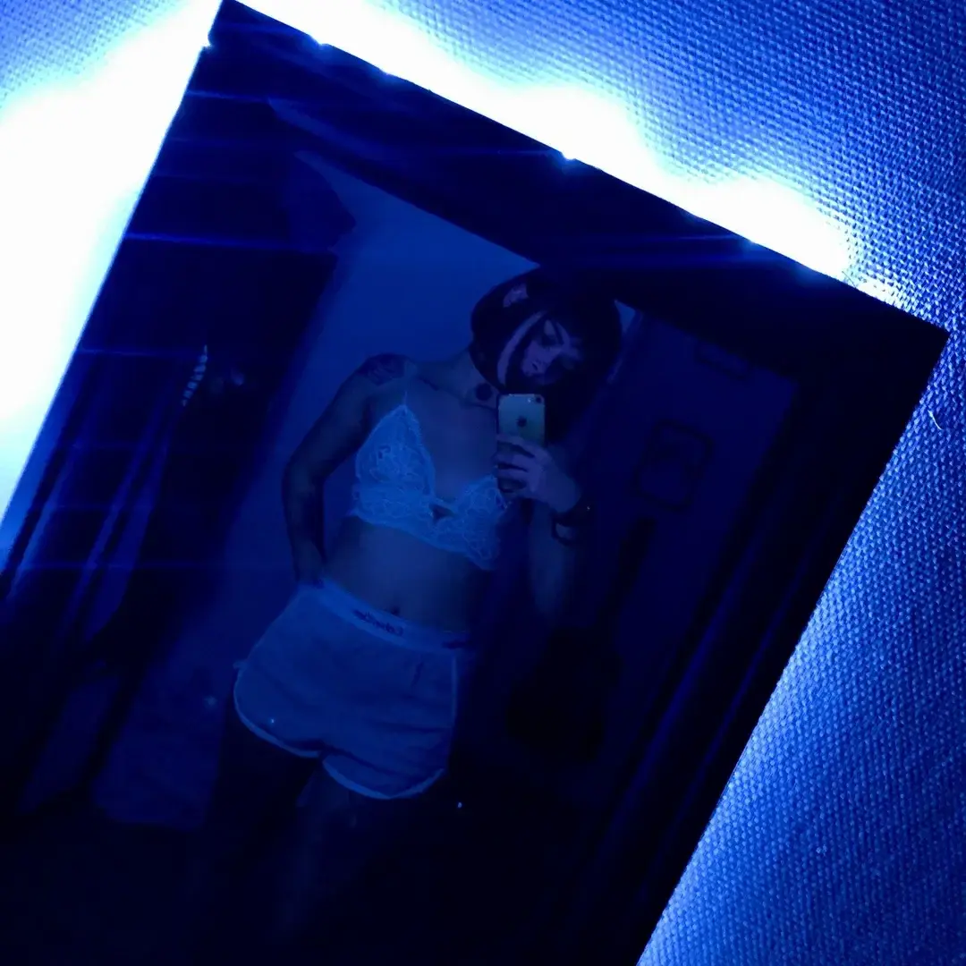 Leak & nude 2 — Wya