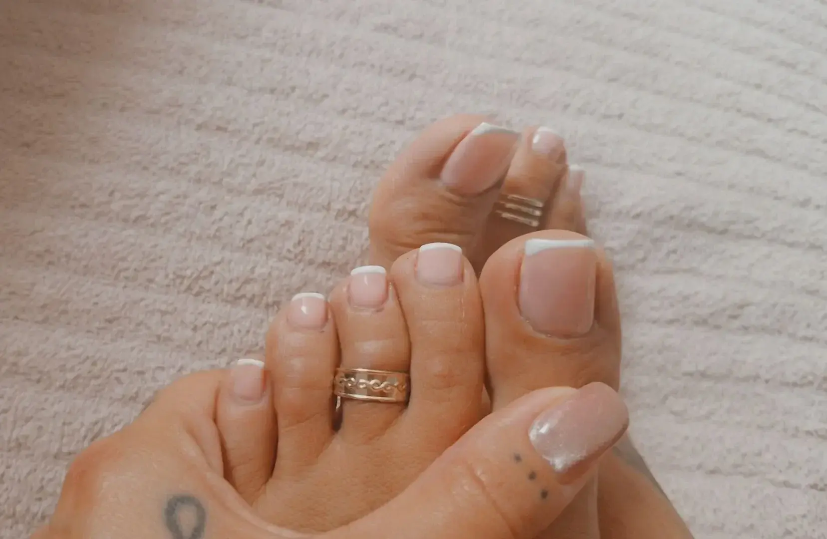 Leak & nude 8 — Butterflyyyfeet_