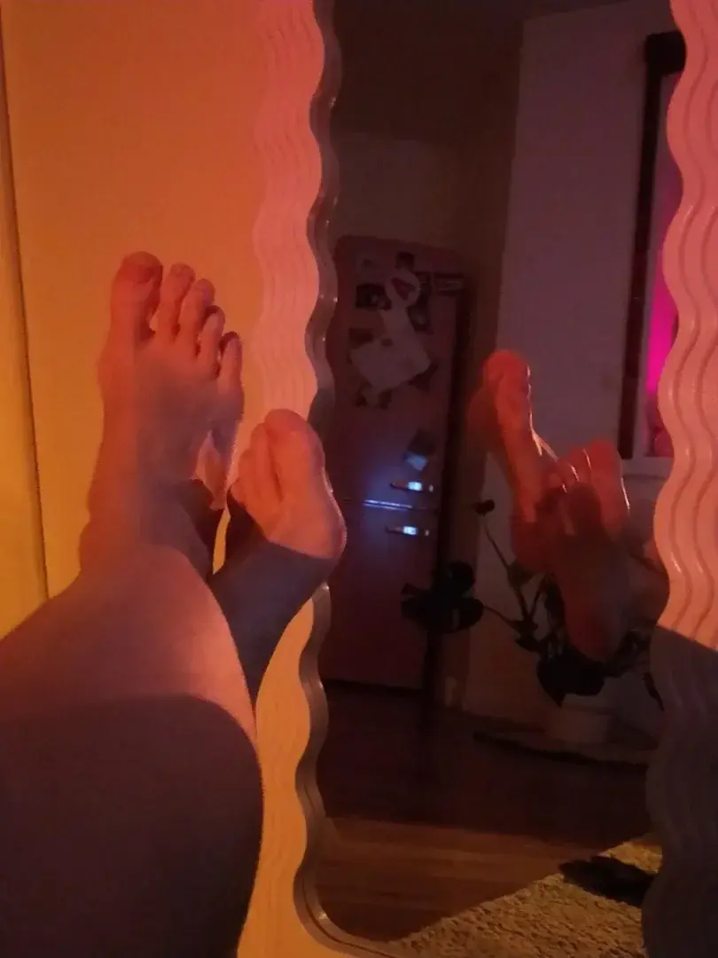 Quelqu'un pour s'occuper de mes pieds ? J'ai besoin d'un bon massage