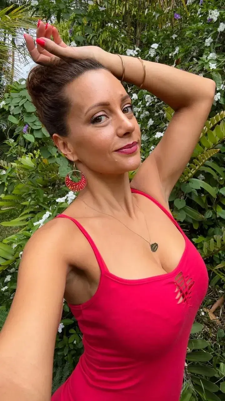 🎁 Abonne toi, tu seras récompensée comme il se doit 🔥🎁