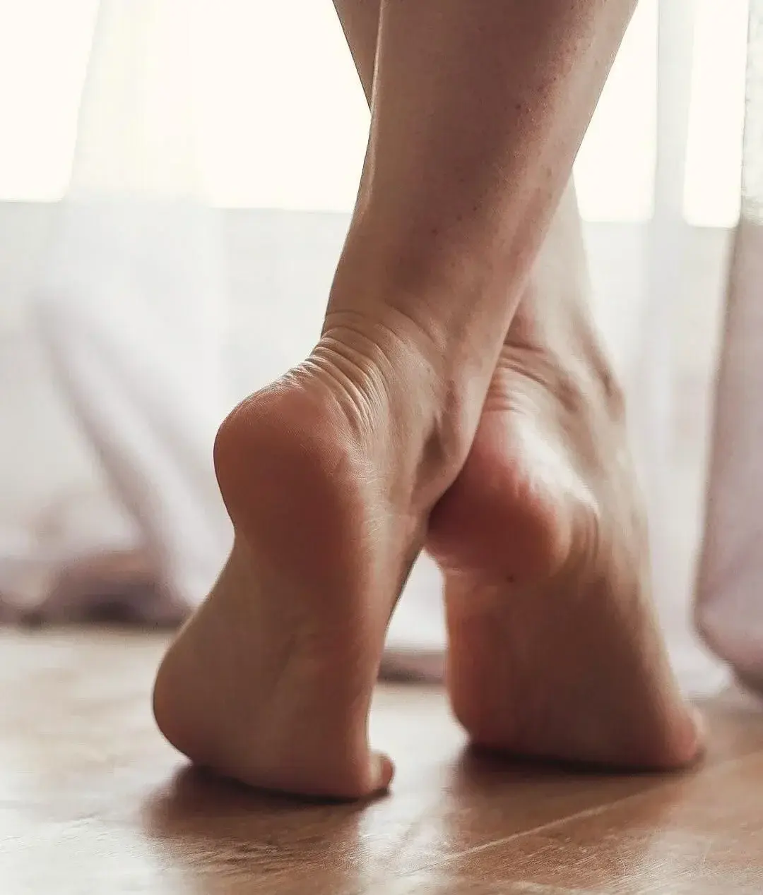 Leak & nude 15 — Pretty_frenchfeet_07