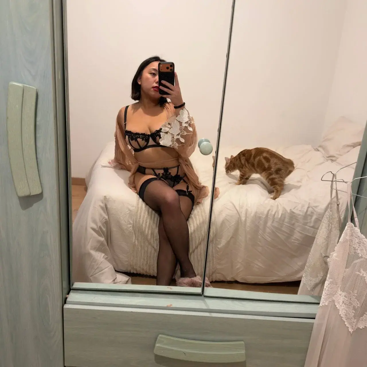 Leak public de Melyzrr — « Ton asiatique préférée 😊❤️ » (nude) sur MYM