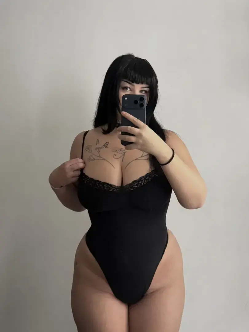 Badgalantii - Photo exclusive MYM 2 | French Modèles