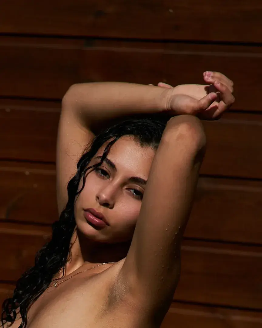 Yournakedmind — média 6 | French Modèles