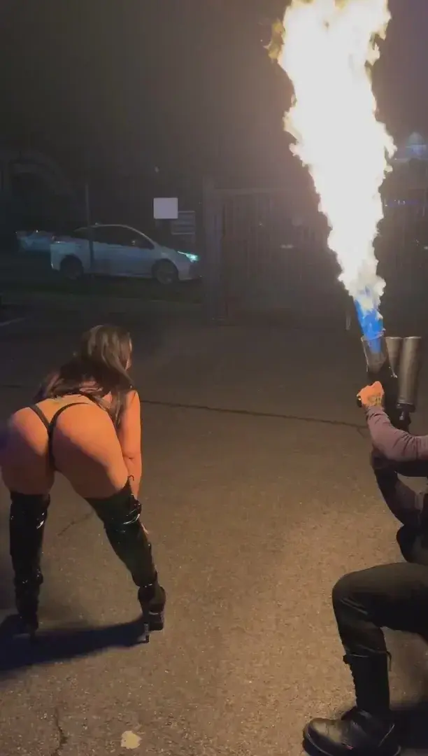 Média public — Lisaamelk94 : « 🎁 Abonnement GRATUIT à vie + une vidéo bonus offerte 🎬 » (MYM)