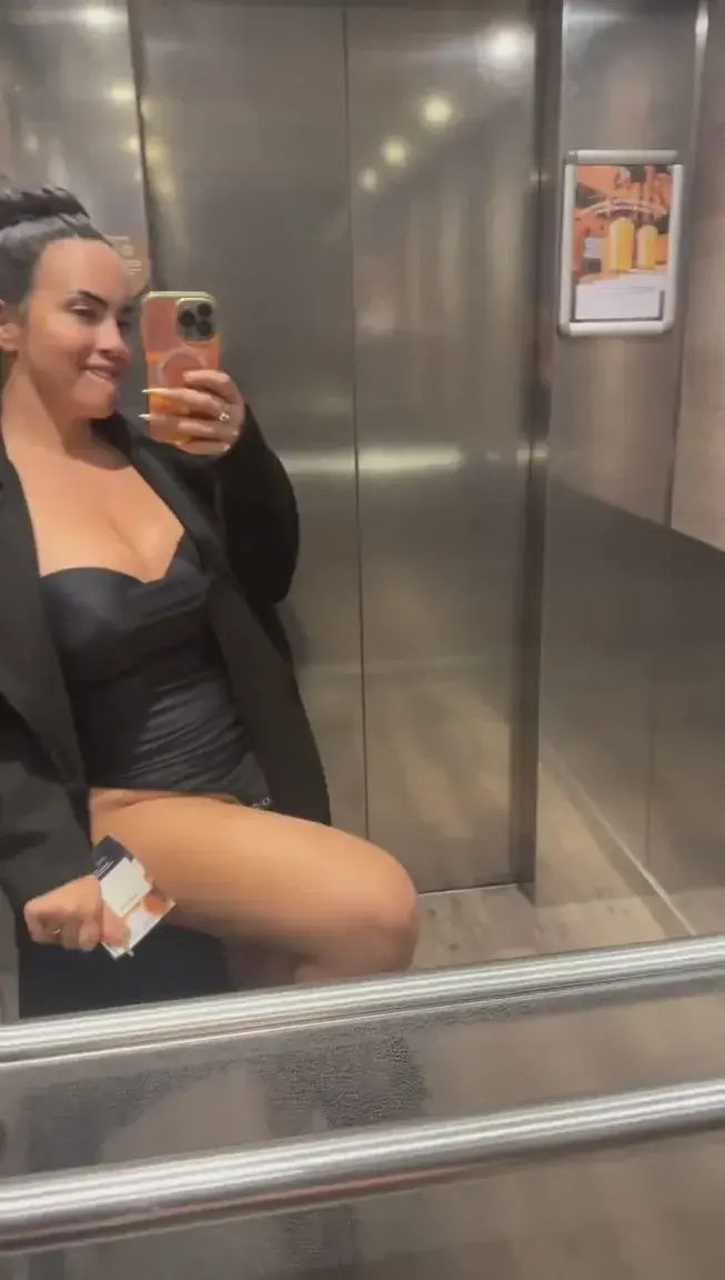 Aperçu public — Lisaamelk94 : « 🎁 Abonnement GRATUIT à vie + une vidéo bonus offerte 🎬 » (MYM) — pas un leak