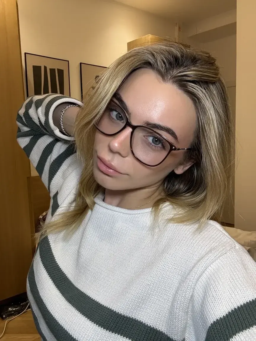 tu fais quoi de beau aujourd'hui ? :)
