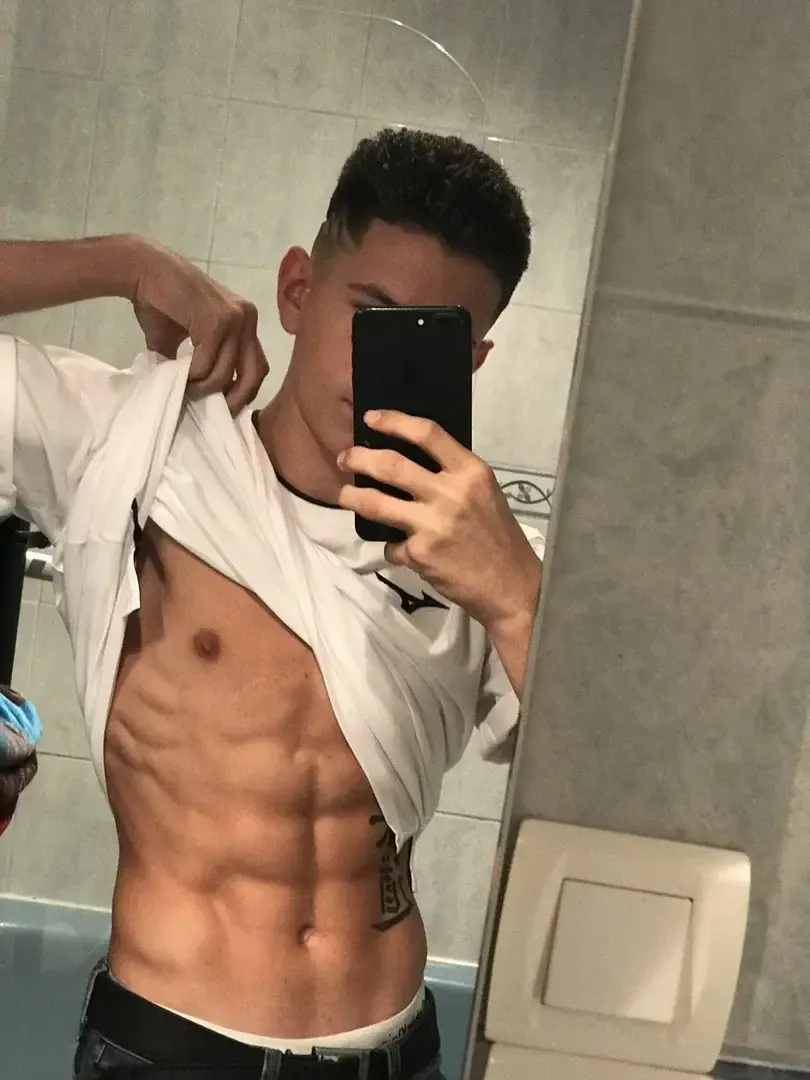 Leak & nude 1 — Dylan_elezam6