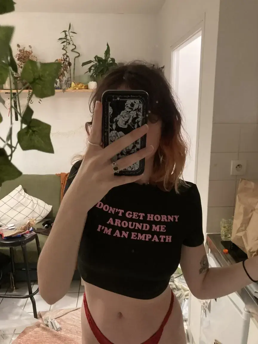 240 vidéos porn gratuites avec l’abo 😈