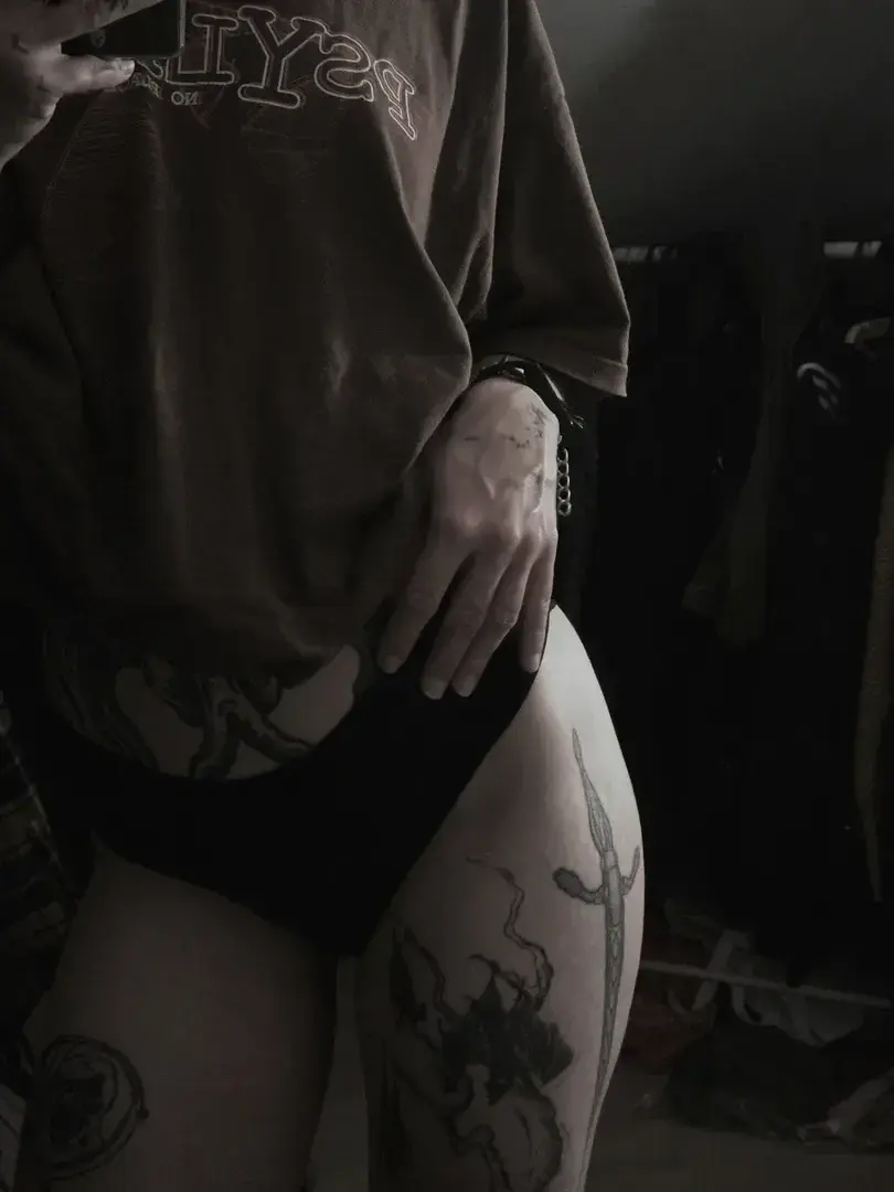 Leak & nude 1 — ali3n
