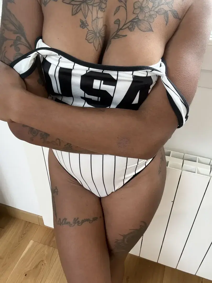 Priscadelice971 — média 5 | French Modèles