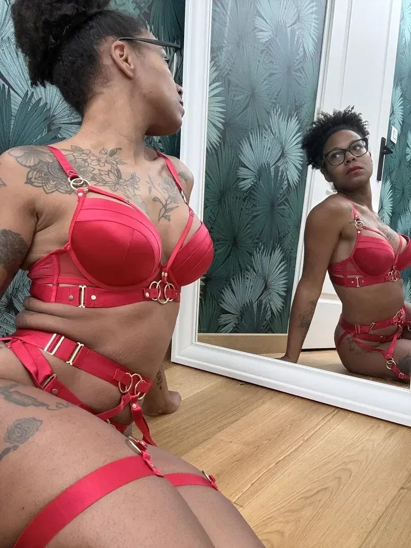 Priscadelice971 — média 3 | French Modèles