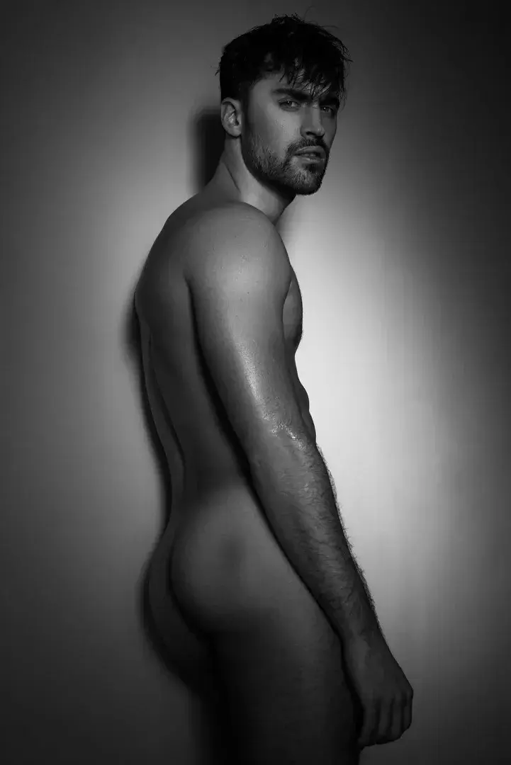Leak & nude 1 — Anthonyadrian