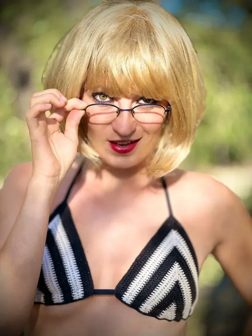 Femme a lunettes femme à ... ? 🫣😈