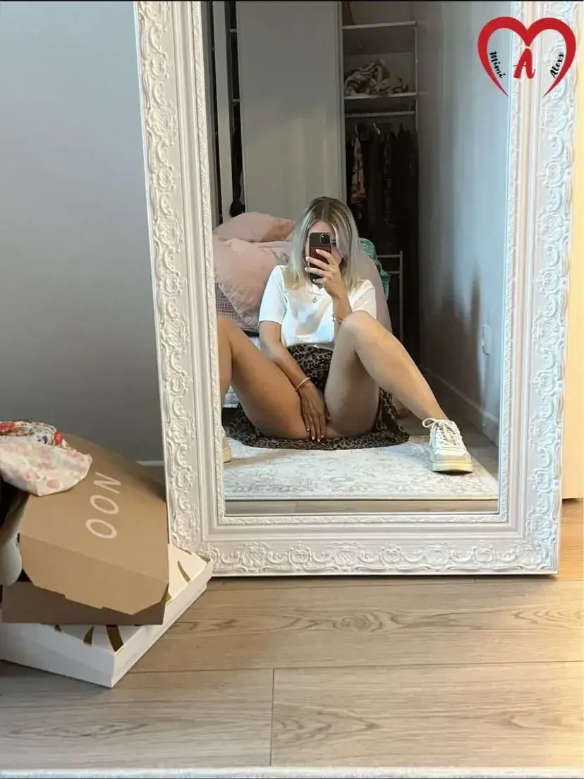 Mimietalexx - Photo exclusive MYM 1 | French Modèles