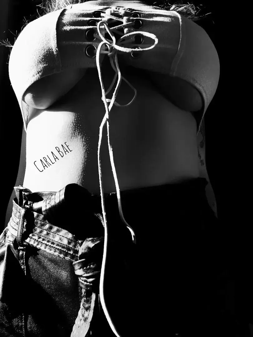 Photo de couverture de Carla_bbae