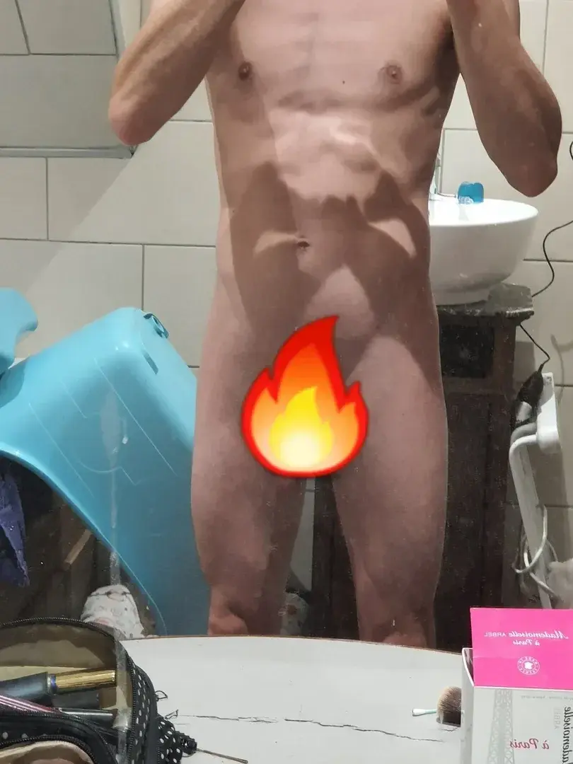 Johsamp10 - Photo exclusive MYM 4 | French Modèles