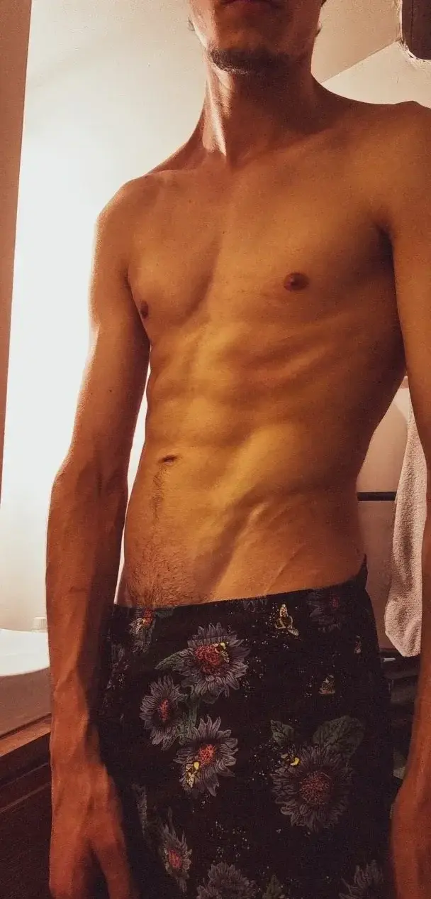 Leak & nude 3 — Tonyvaldenaire