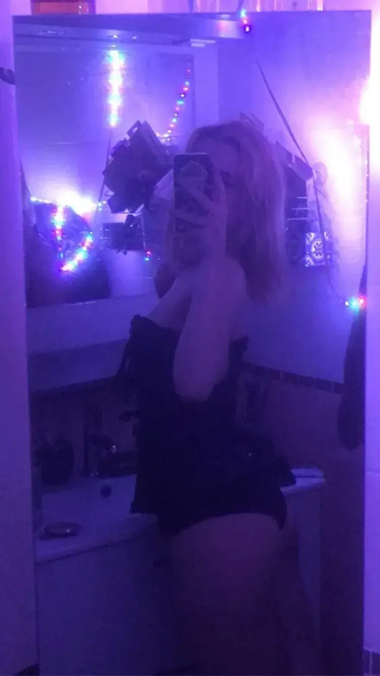 Leak & nude 3 — Lilketty