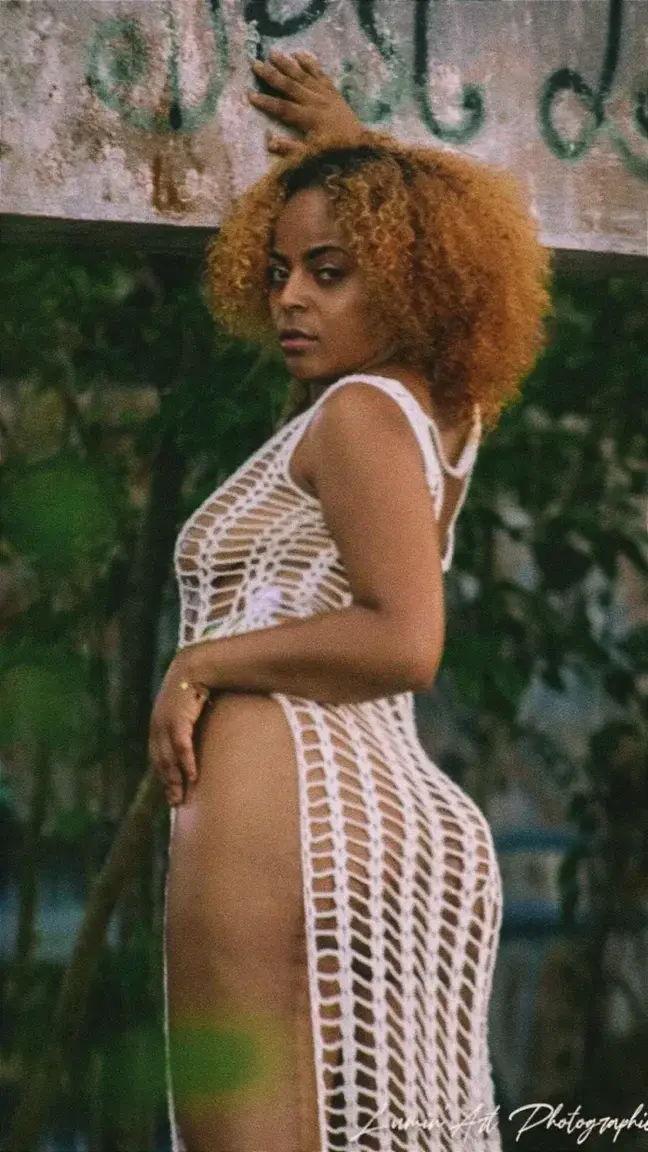 🍃🌸🍑🔥💋 viens dans mon jardin secret 🤫